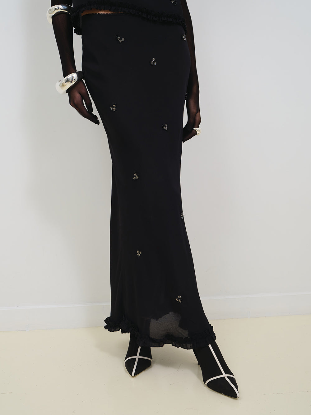 EMBROIDERED SKIRT IN CRINKLED CHIFFON