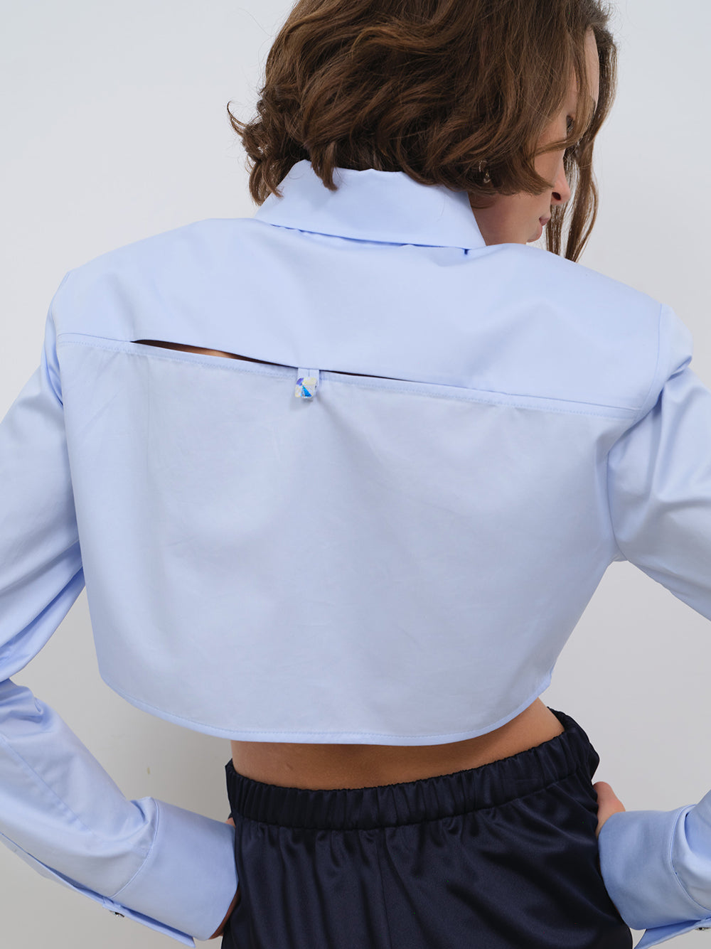 CROPPED POPLIN SHIRT WITH SHOULDER PADS
